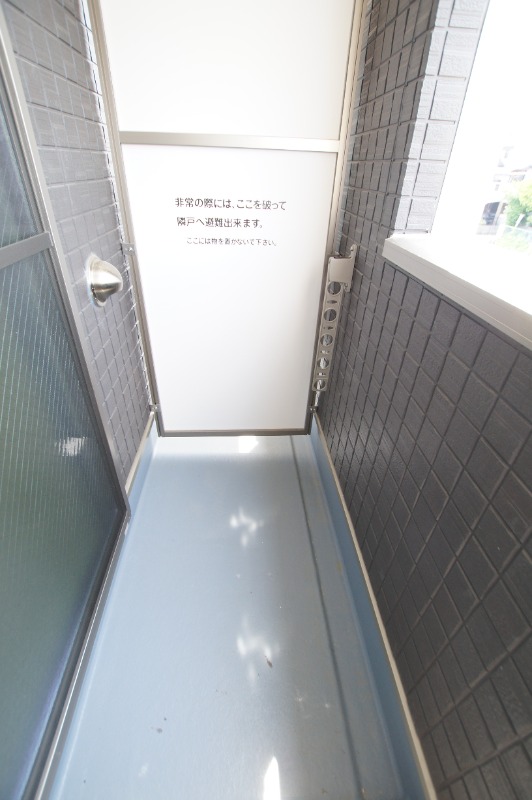 阪急神戸線 園田駅 徒歩12分 3階建 築6年の内装写真