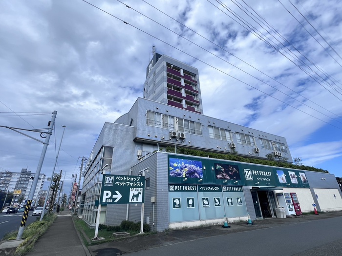 G TOWERの外観写真
