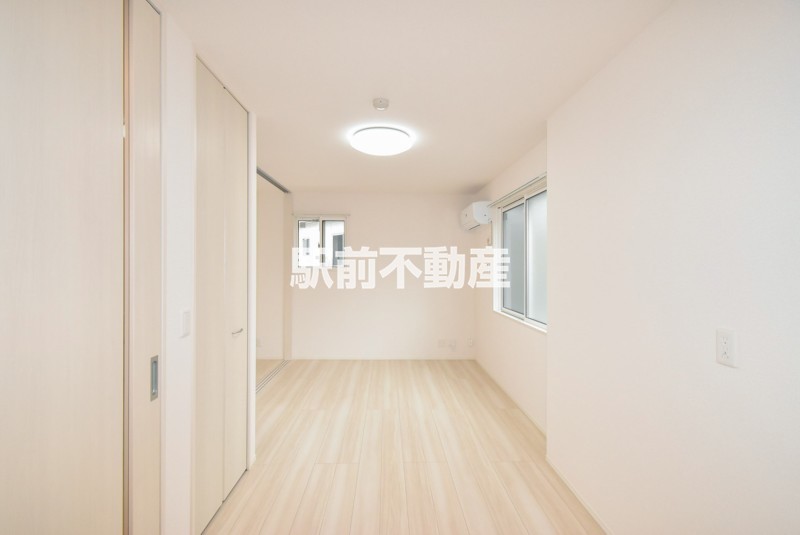 コンフォール・ロジェの居間写真