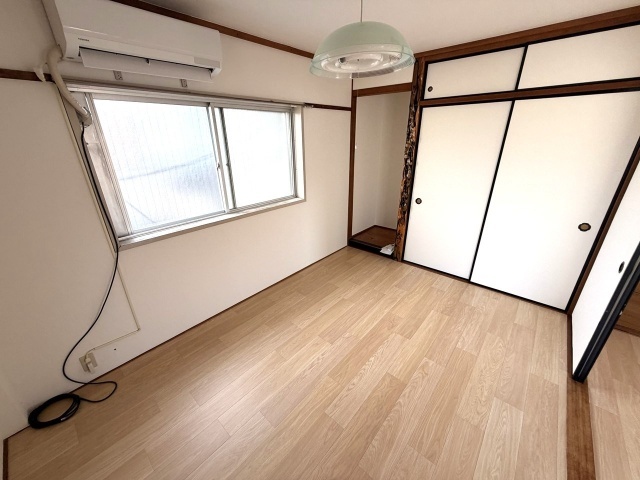 第三大黒マンションの居間写真