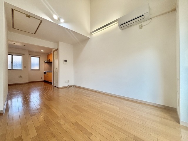 ラフォーレ鳩の居間写真