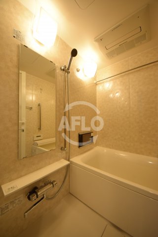 バス・シャワールーム　ネベル大阪上本町　風呂