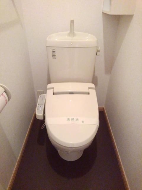 ガーデンハウス バーミィ Bのトイレ写真
