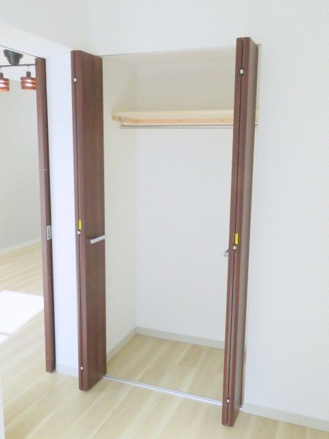 収納　クローゼットです☆