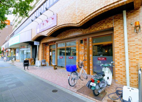 飲食店　エル・カフェ（飲食店）まで102m