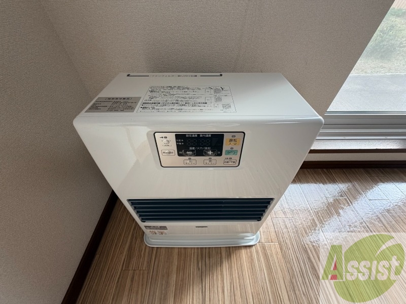 その他設備　エアコンもあり暑い夏もこれで快適ですよ～
