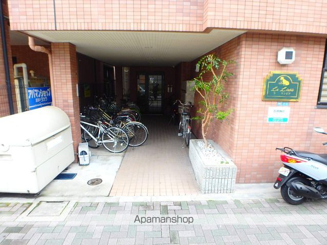 ロビー　ロビー