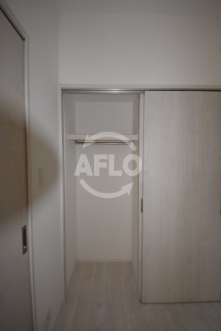 収納　セレーノ南森町　クローゼット