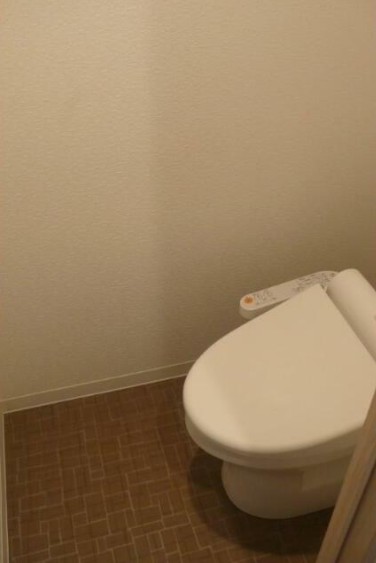 COCORAS MOTOYOYOGIのトイレ写真
