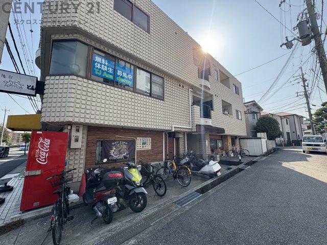 建物外観　敷地内に駐輪場があります！