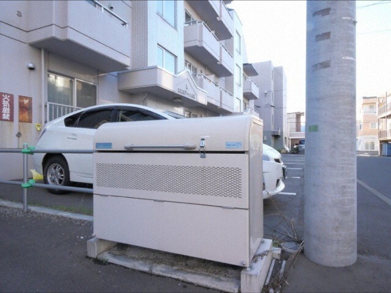 エクセル本通の外観写真