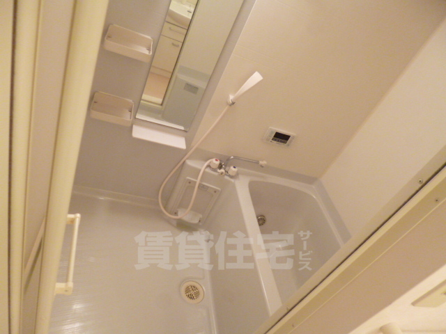 近鉄奈良線 石切駅 徒歩25分 2階建 築22年の風呂写真