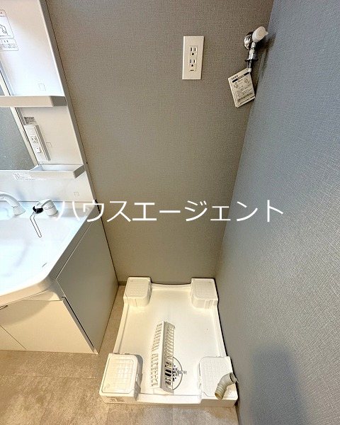 その他設備　洗濯機置き場は室内にございます。※参考画像