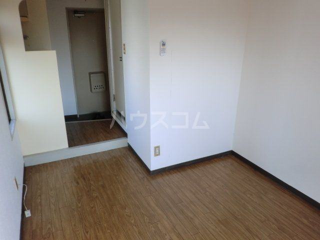 プレスイン山王の内装写真