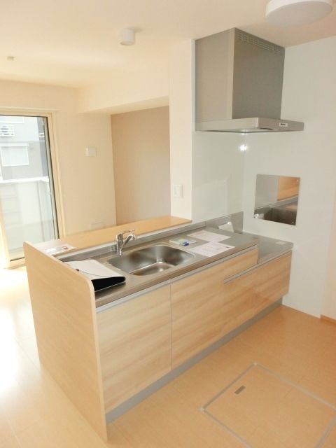 PARK HILLS MIYAKO C棟のキッチン写真