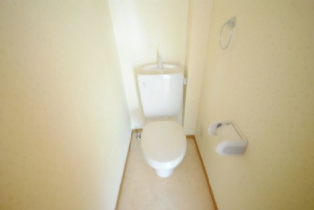 チロルコーポ春町Iのトイレ写真