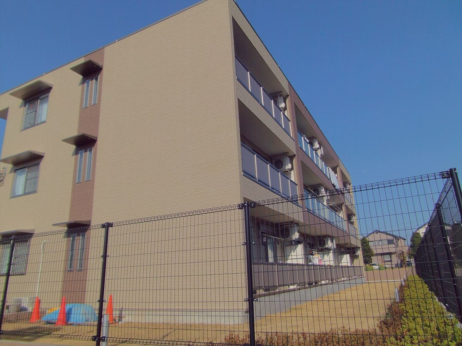 クロシェットB棟
