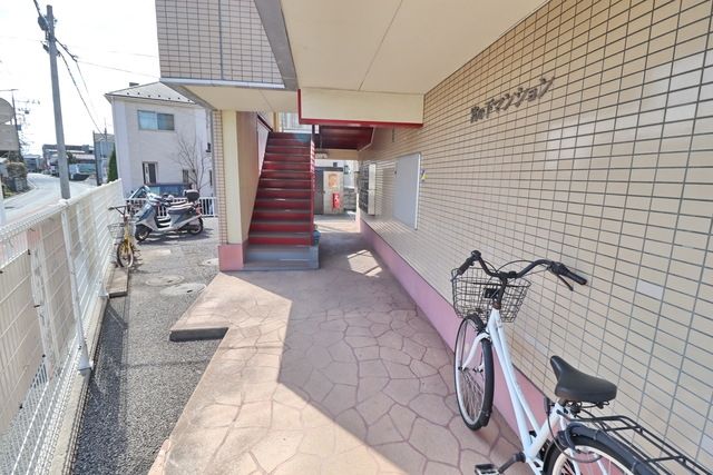 エントランス　★お問い合わせはタウンハウジングセンター北店まで★