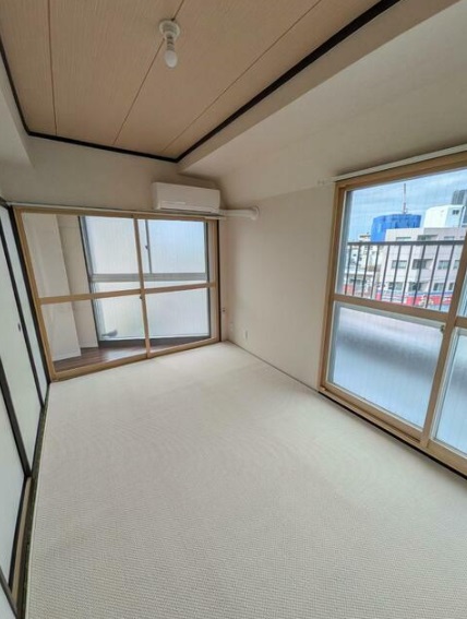 東急池上線 荏原中延駅 徒歩9分 7階建 築48年の内装写真