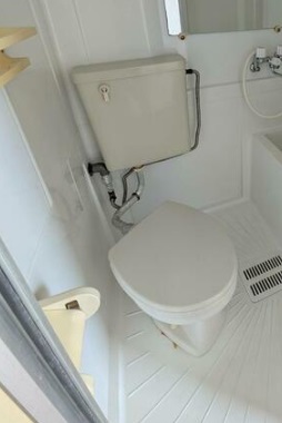 東急池上線 荏原中延駅 徒歩9分 7階建 築48年のトイレ写真