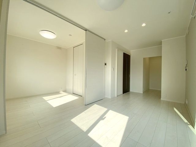 ArcadiaIの居間写真