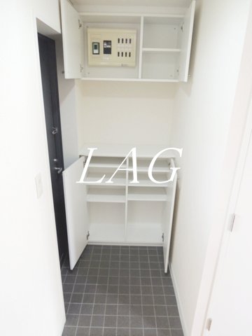 玄関　玄関です。