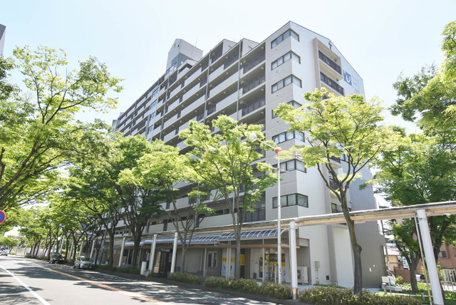 UR白鳥パークハイツ日比野東の外観写真