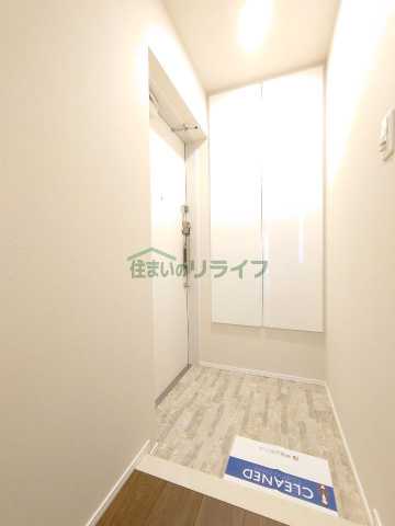 玄関　Ａｎｅｌａ　Ｃｏｕｒｔ