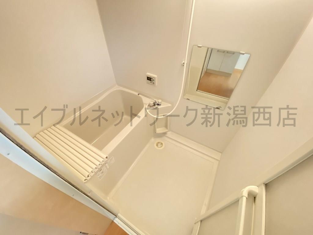 サンロイヤル寺尾IIの風呂写真