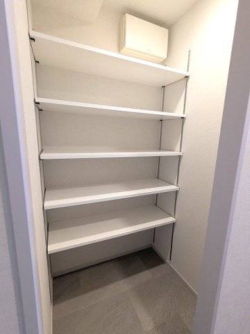 玄関　シューズインクローゼット