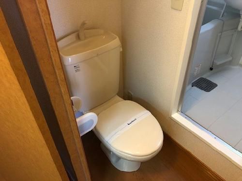 【蒲郡市大塚町のアパートのトイレ】
