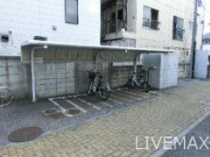 駐車場　駐輪場