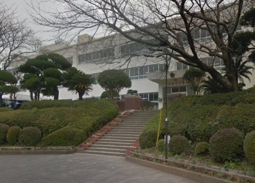 【諫早市久山町のアパートの小学校】