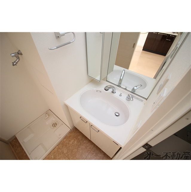 洗面設備　洗面化粧台