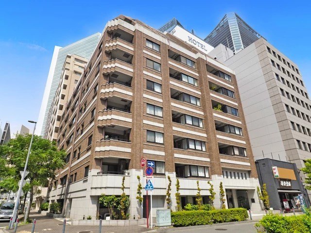 【東急ドエル・アルス桜木町博物館通りの建物外観】