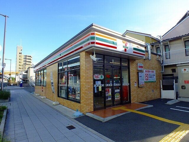 【大阪市此花区春日出南のマンションのコンビニ】