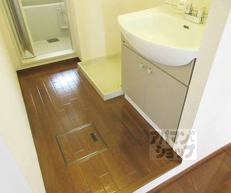 洗面設備　脱衣所有り！