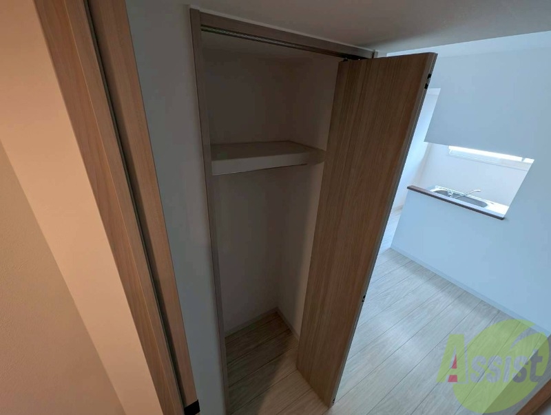 収納　洋室にはクローゼットがあるのですっきり片付きそうです。