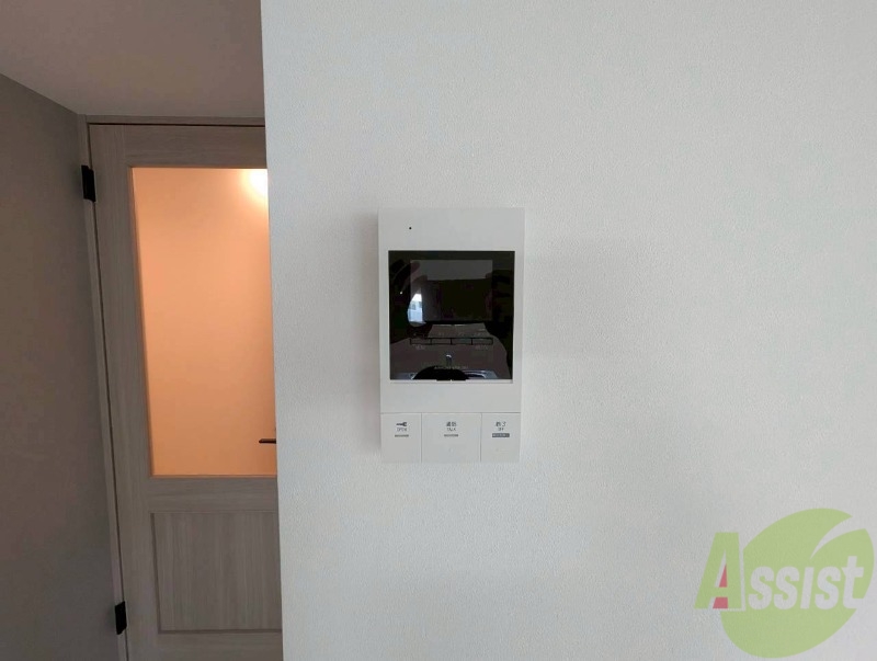 セキュリティ　モニタ付インターホンでセキュリティ面も安心です。