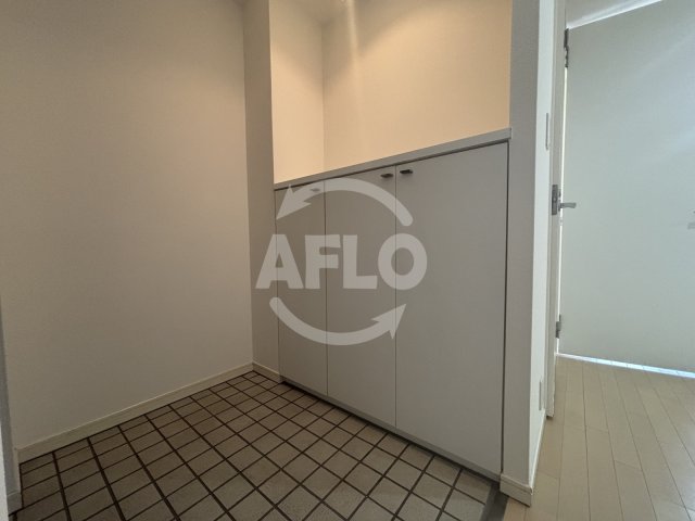 収納　ル・ソレイユ　SB