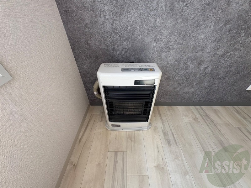 その他　暖房です。冬場の寒い日でも安心ですね～