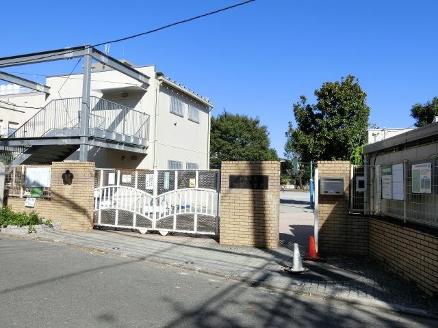 小学校　加賀小学校（小学校）まで447m