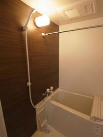 バス・シャワールーム　プラージュ登戸の浴室