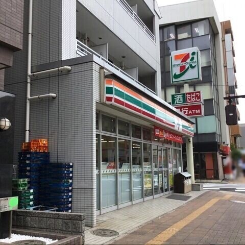 コンビニ　セブンイレブン登戸店（コンビニ）まで57m
