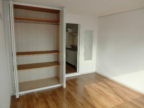 ピアフォルテ　収納　収納