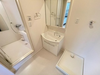 洗面設備　独立洗面です