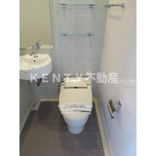 トイレ　ゆったりとした空間のトイレです