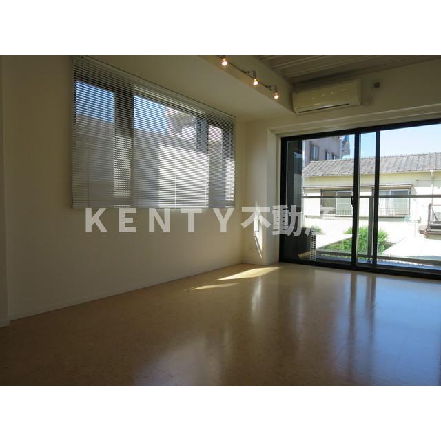 居室・リビング　ゆったりとした居間です