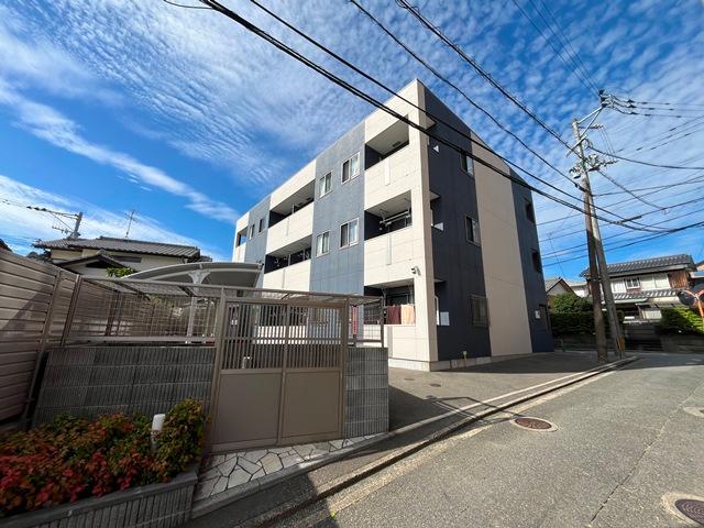 建物外観　外観写真（昼）