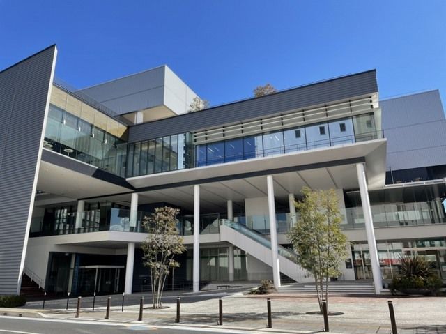 図書館　土浦市立図書館アルカス土浦（図書館）まで1100m